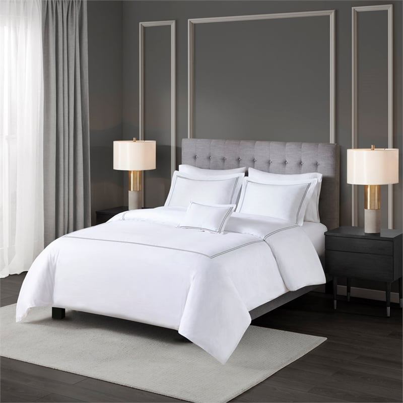 Olliix Madison Park Signature 500 Thread Count Full/Queen Comforter Set in White