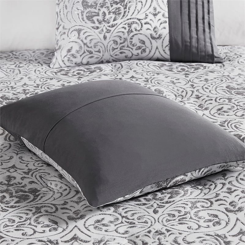 Olliix Madison Park Emilia King Comforter Set Polyester in Silver