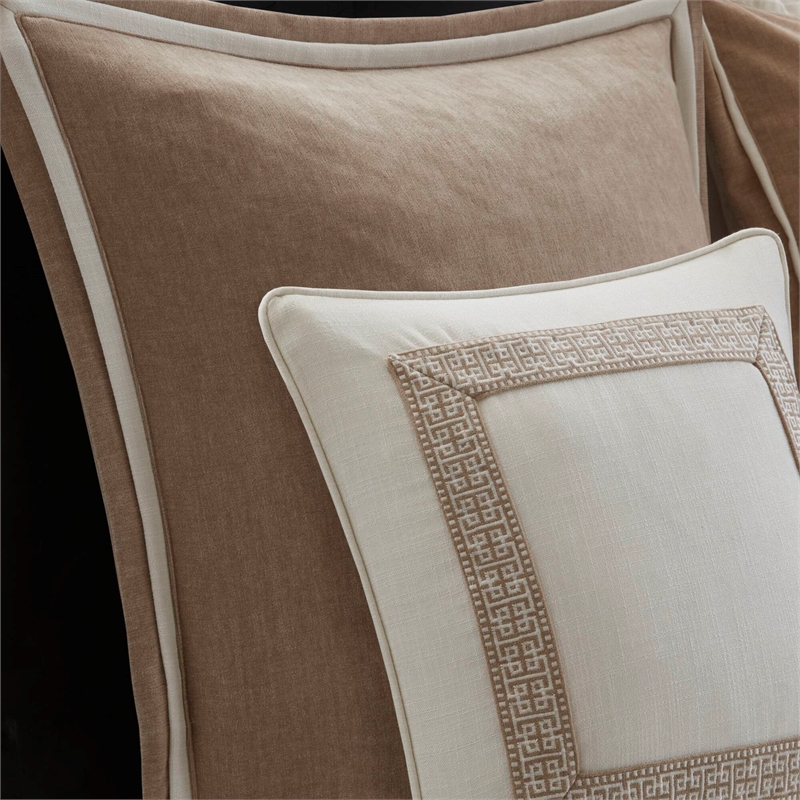 Olliix Madison Park Signature King Polyester Comforter Set in  Tan/Ivory