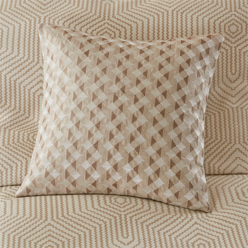 Olliix Madison Park Signature King Polyester Comforter Set in  Tan/Ivory