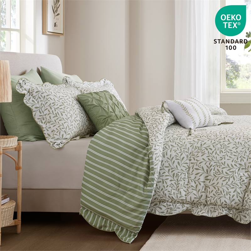 Olliix Madison Park King Polyester Comforter Set in  Sage Green