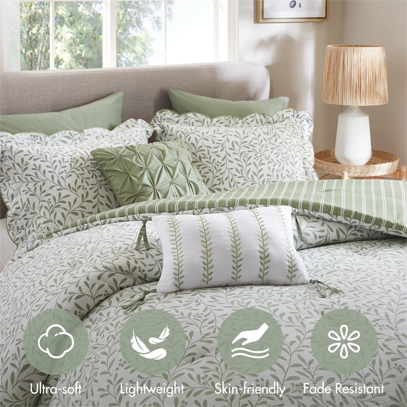 Olliix Madison Park King Polyester Comforter Set in  Sage Green