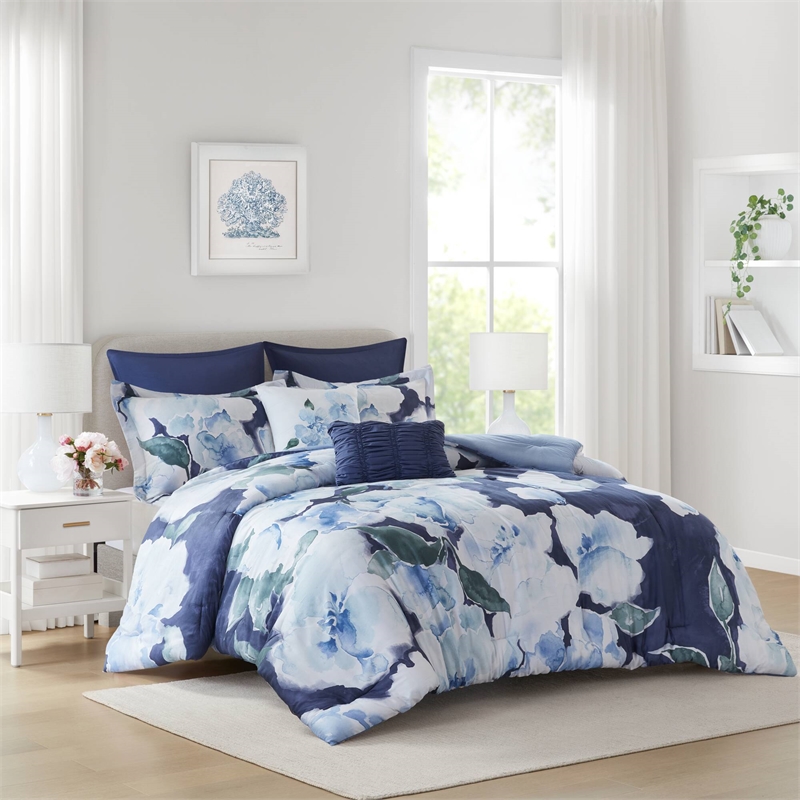 Olliix Madison Park Cal King Cotton Comforter Set in  Blue