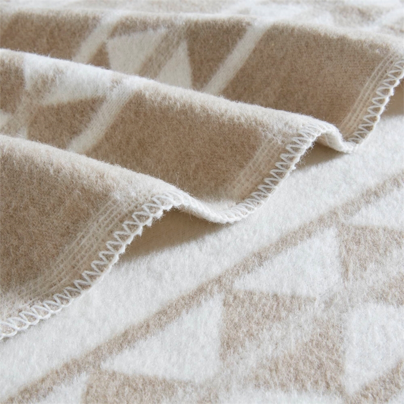 Olliix Woolrich Twin Cotton Blanket in Ivory Stripe