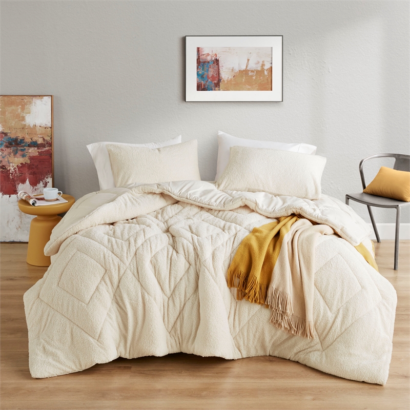 Olliix Comfort Spaces King/Cal King Microfiber Comforter Set in Ivory