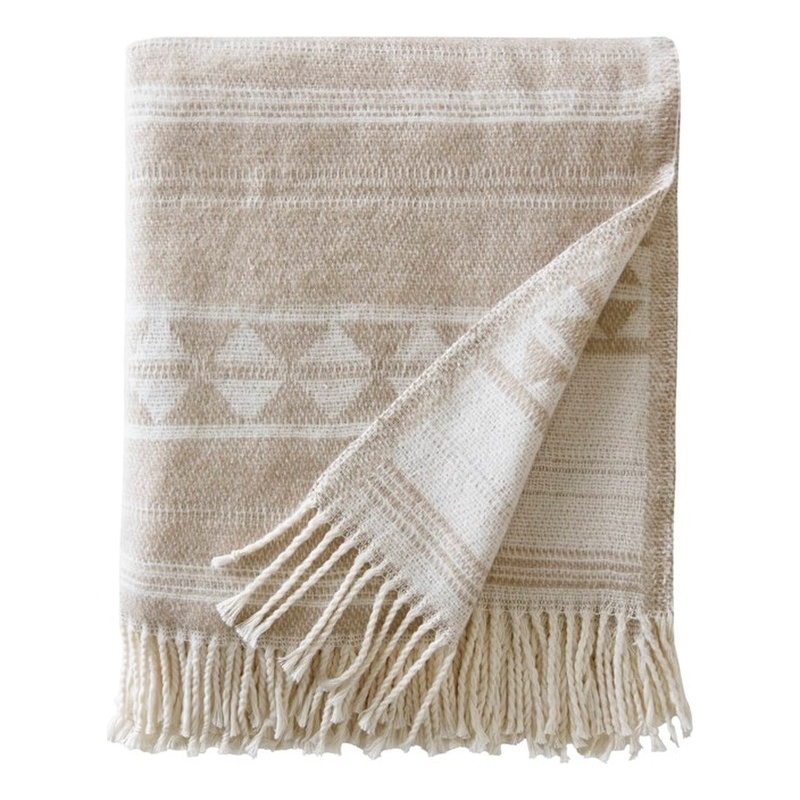 Olliix Woolrich 50x60