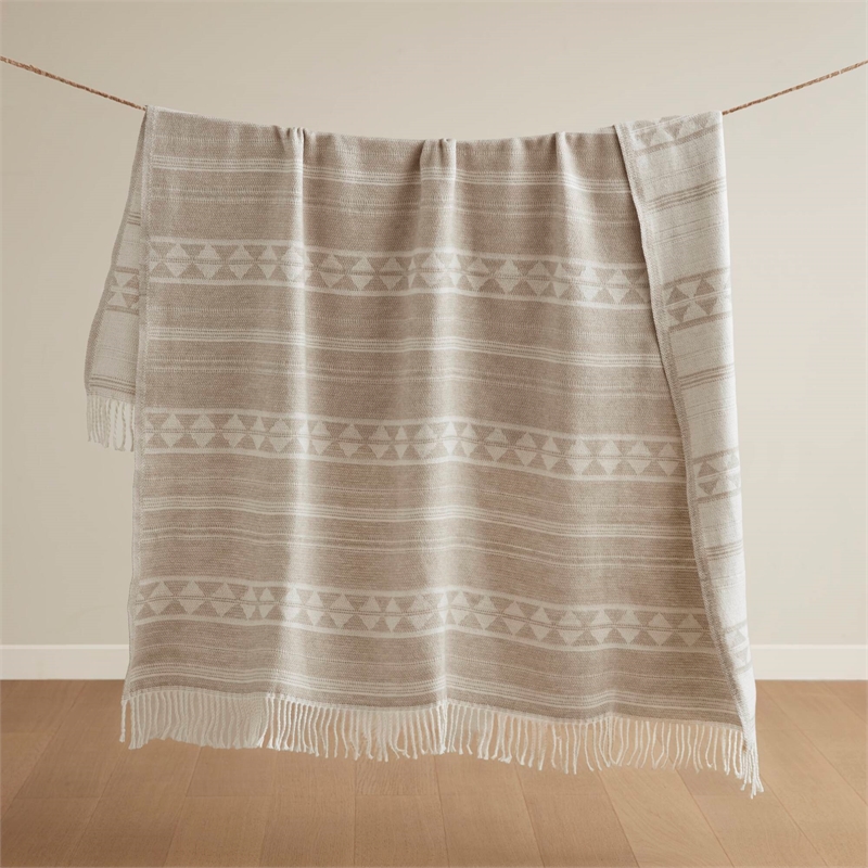 Olliix Woolrich 50x60