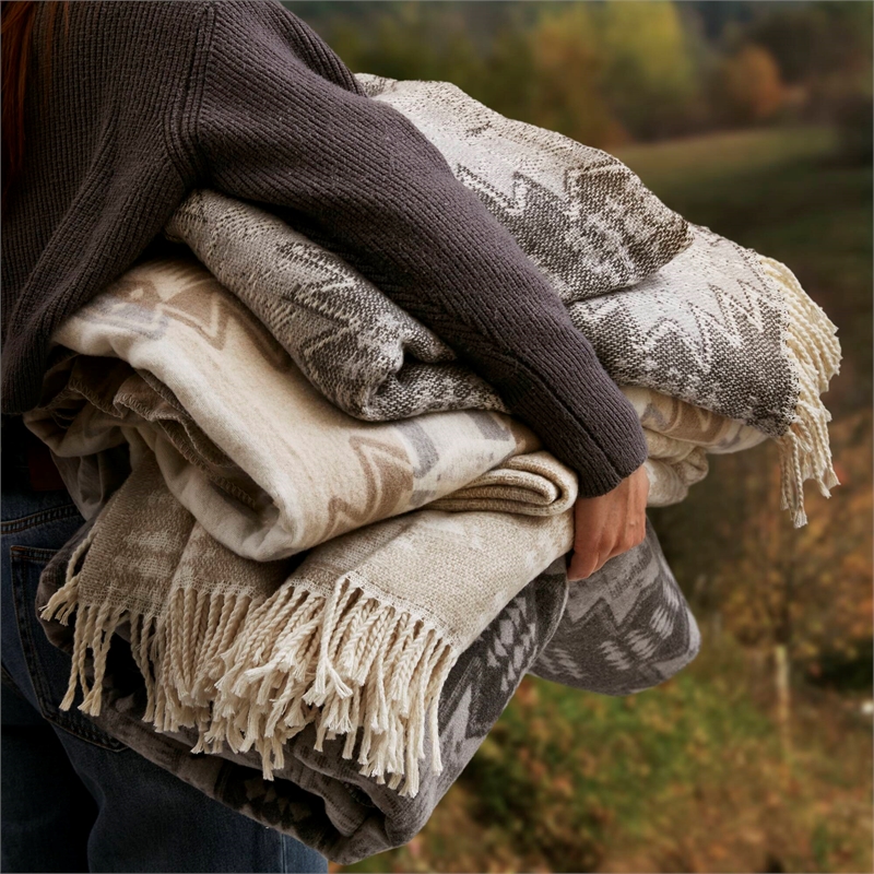 Olliix Woolrich 50x60
