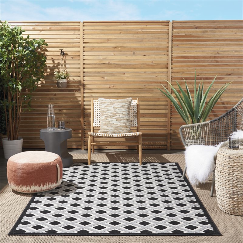 Nourison Aloha 72x108