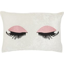 Throw Pillows