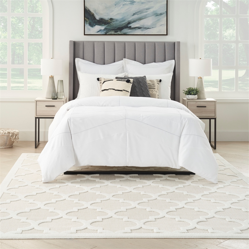 Nourison Easy Care 7' x 10' Ivory White Fabric Modern Area Rug (7' x 10')