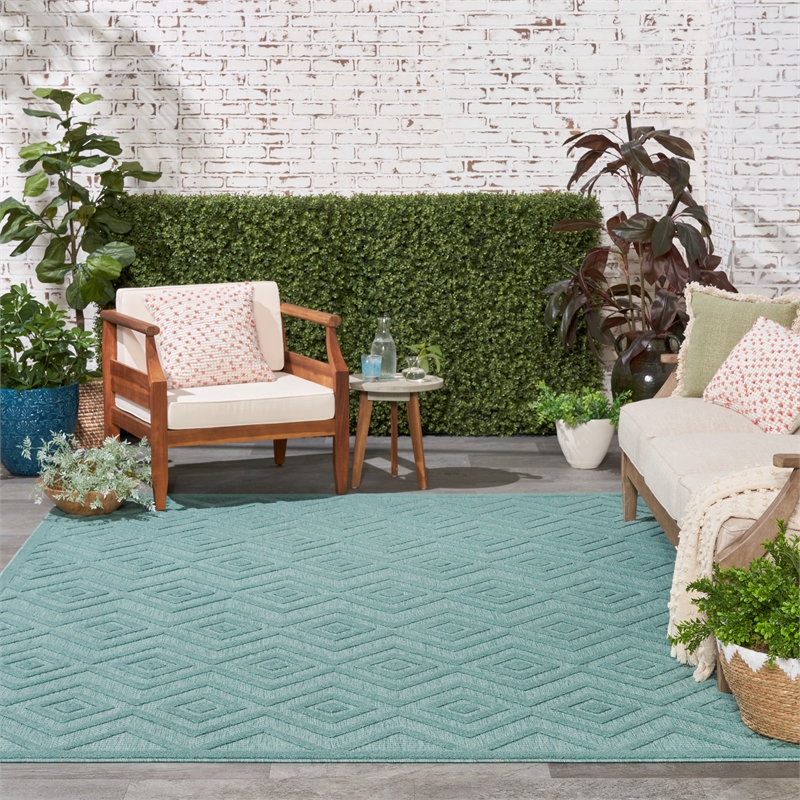 Nourison Versatile 7' x 10' Indoor/Outdoor Rug in Aqua/Teal