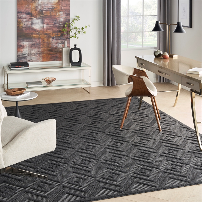 Nourison Versatile 7' x 10' Indoor/Outdoor Rug in Charcoal/Black