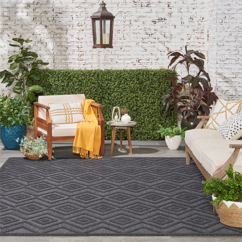 Nourison Versatile 7' x 10' Indoor/Outdoor Rug in Charcoal/Black