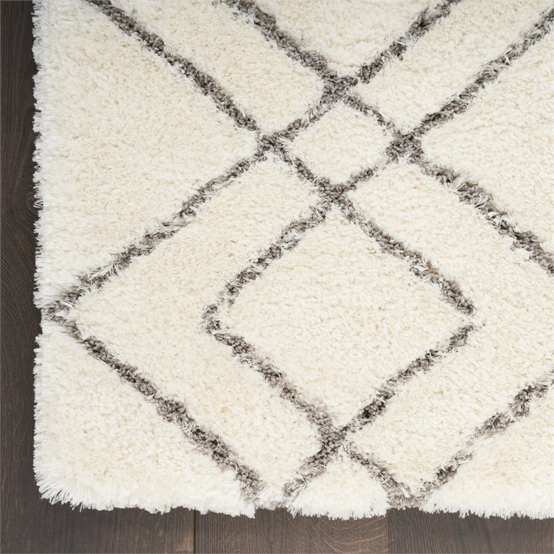 Nourison Luxurious Shag 48x72