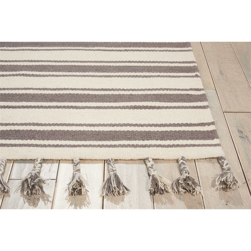 Nourison Solano Rectangle Wool Cotton and Polyester Area Rug in Ivory/Gray