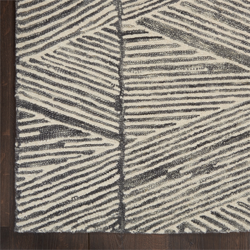 Nourison Vail 27x90