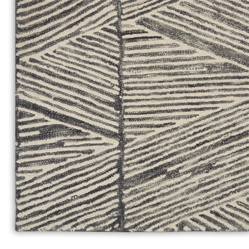 Nourison Vail 27x90