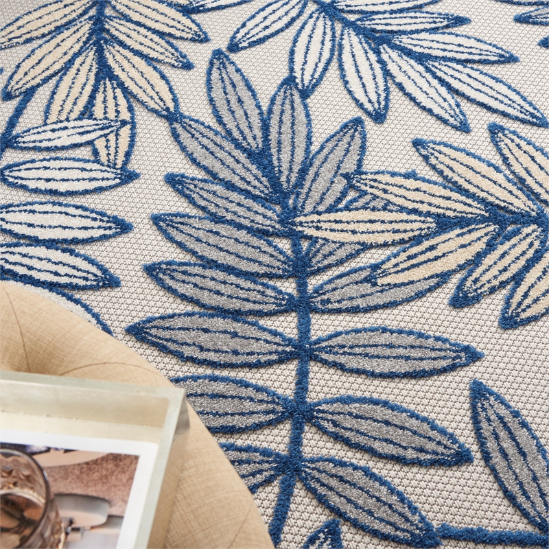 Nourison Aloha 4' x 6' Ivory Navy Fabric Tropical Area Rug (4' x 6')