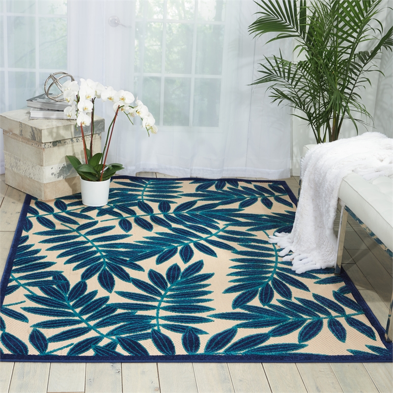 Nourison Aloha 5' x 8' Navy Blue and White Fabric Tropical Area Rug (5' x 8')