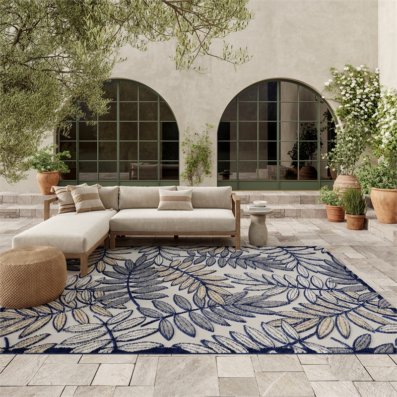 Nourison Aloha 8' x 11' Ivory Navy Fabric Tropical Area Rug (8' x 11')
