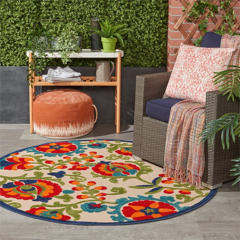 Nourison Aloha 5' x Round Multicolor Fabric Farmhouse Area Rug (5' Round)