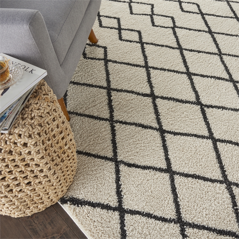 Nourison Geometric Shag 7'10