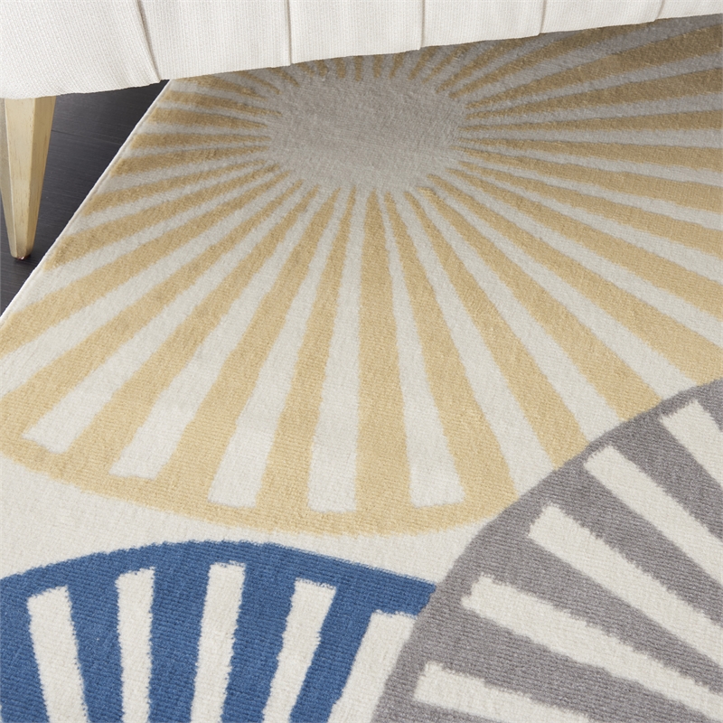 Nourison Grafix 7' x 10' White Contemporary Indoor Rug Polypropylene
