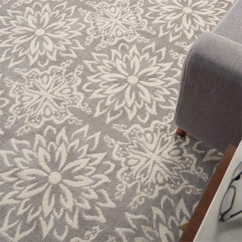 Nourison Jubilant 6' x 9' Gray Fabric Farmhouse Area Rug (6' x 9')