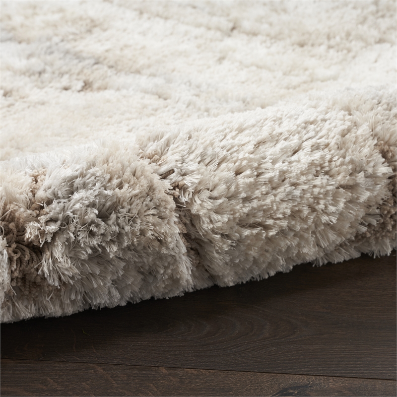 Nourison Luxurious Shag 6'7