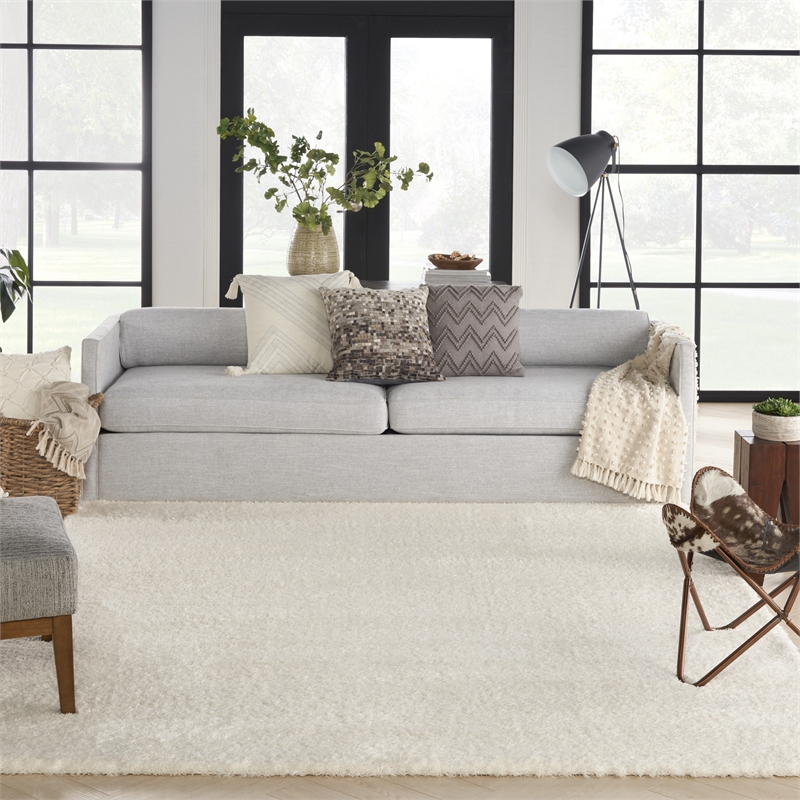 Nourison Luxurious Shag 7'10