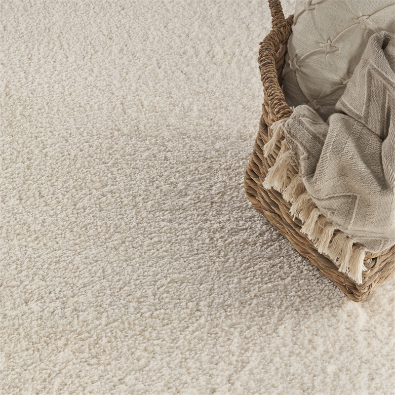 Nourison Luxurious Shag 7'10
