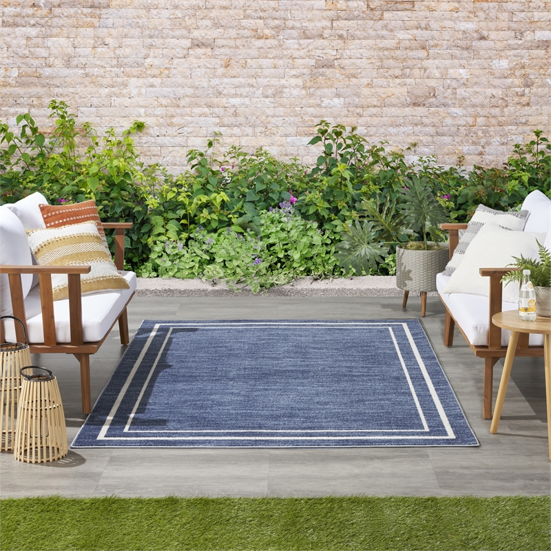Nourison Essentials 5' x 7' Navy/Ivory Contemporary Rug Polypropylene