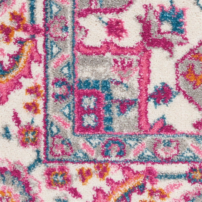 Nourison Passion 5' x 7' Gray and Pink Fabric Bohemian Area Rug (5' x 7')