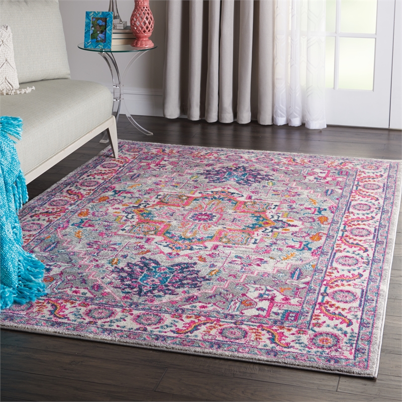 Nourison Passion 5' x 7' Gray and Pink Fabric Bohemian Area Rug (5' x 7')