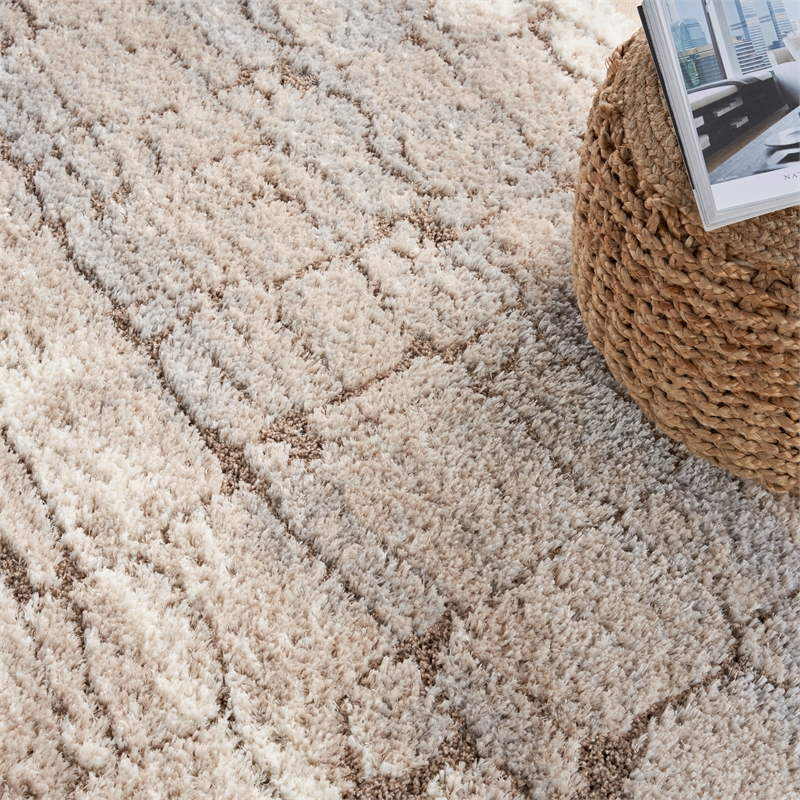 Nourison Luxurious Shag 7'10