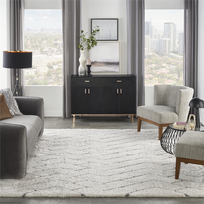 Nourison Luxurious Shag 7'10