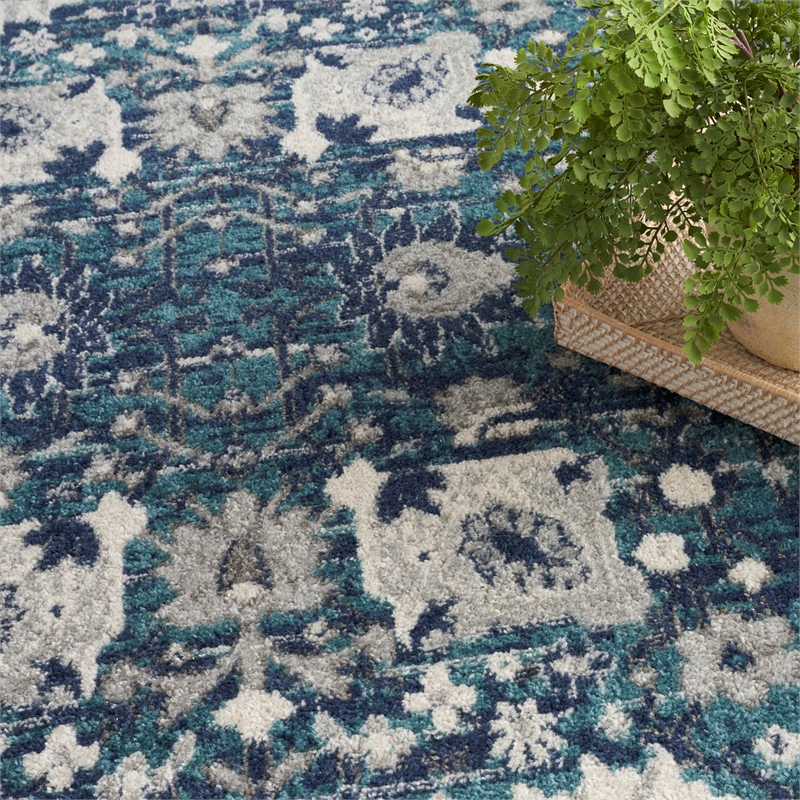 Nourison Passion 5' x 7' Surf Fabric Bohemian Area Rug (5' x 7')
