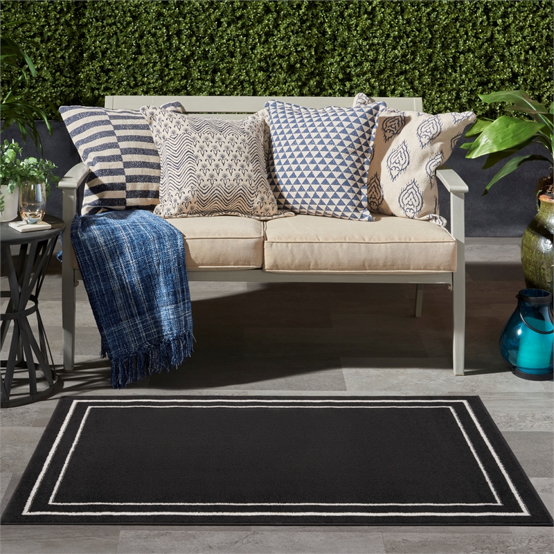 Nourison Essentials 3' x 5' Black Ivory Contemporary Indoor/Outdoor Rug