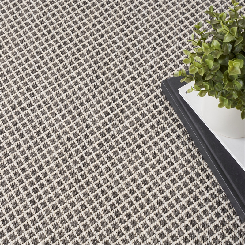 Nourison Courtyard 5' x 8' Oval Ivory Charcoal Fabric Modern Area Rug (8' Oval)
