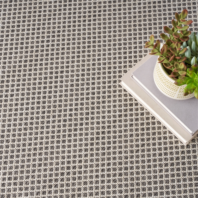 Nourison Courtyard 8' x Round Ivory Charcoal Fabric Modern Area Rug (8' Round)