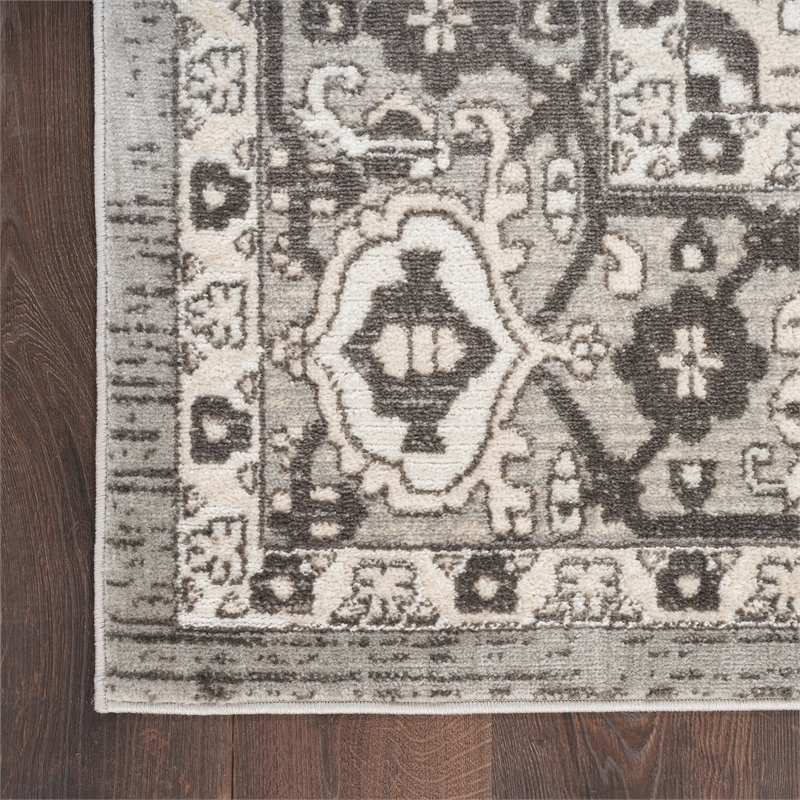Nourison Concerto 5' x 7' Gray Fabric Vintage Area Rug (5' x 7')