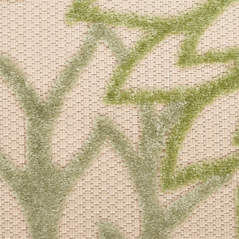 Nourison Aloha 5' x 8' Ivory Green Fabric Tropical Area Rug (5' x 8')