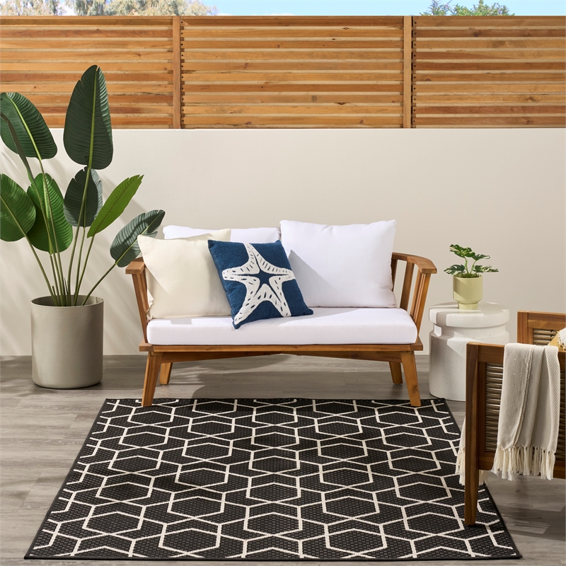 Nourison Horizon 4' x 6' Black Fabric Area Rug