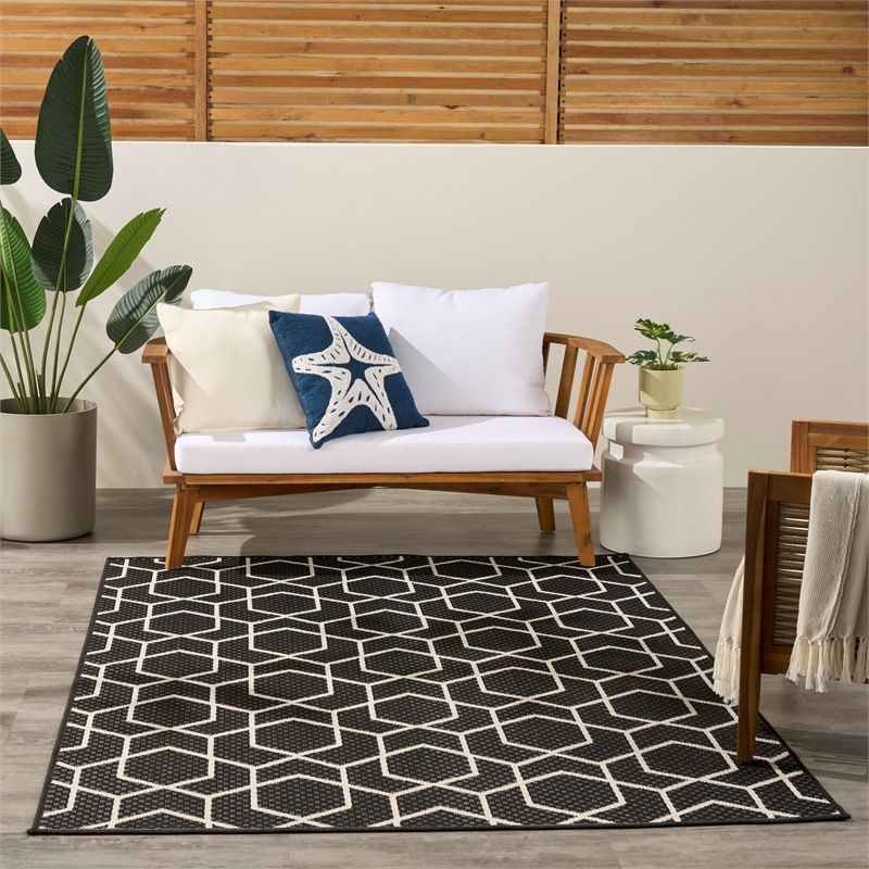 Nourison Horizon 4' x 6' Black Fabric Area Rug