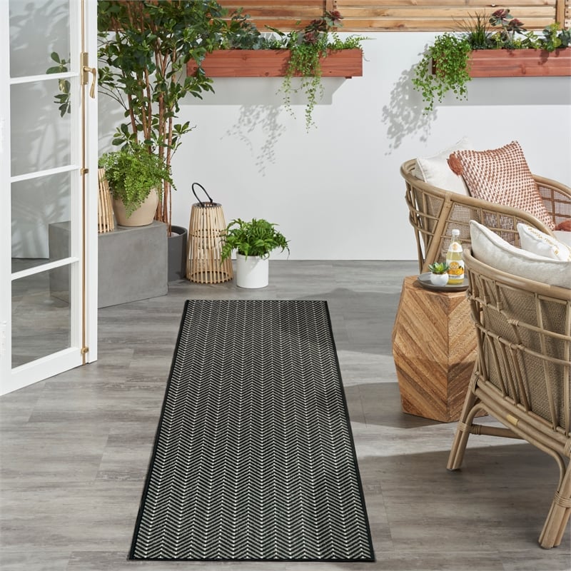 Nourison Horizon 8' Runner Black Fabric Area Rug