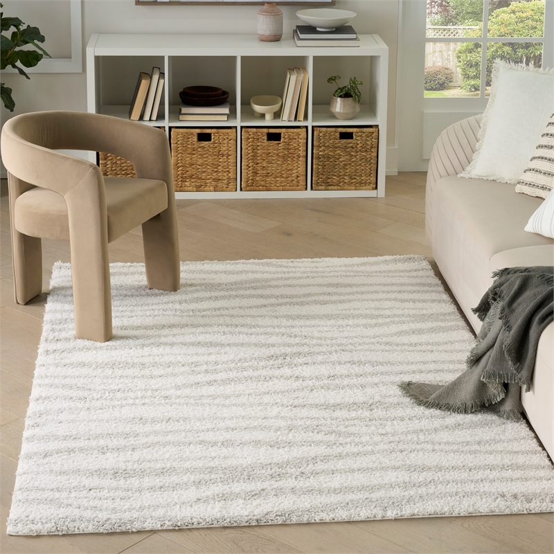 Nourison Modern Shag 4' x 6' Ivory Gray Fabric Area Rug