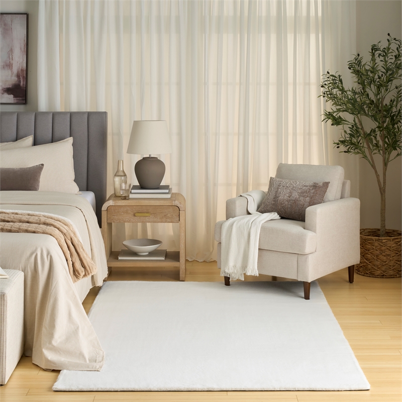 Nourison Soft Plush Rabbit Fur 5' x 7' White Polyester Area Rug
