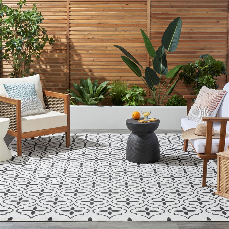 Nourison Home Nourison Essentials 8' x 10' Fabric Ivory Black Area Rug