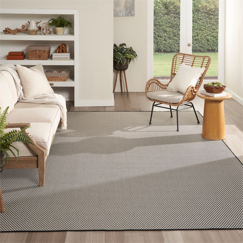 Nourison Home Courtyard 8' x 10' Fabric Black White Area Rug